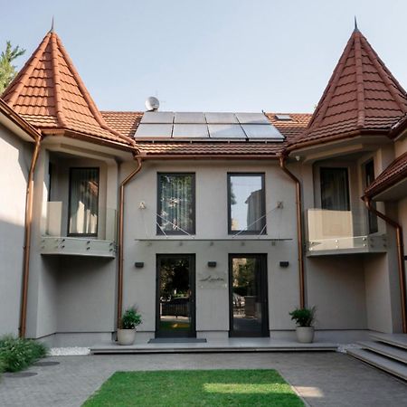 Hotel Laudon Ujgorod Dış mekan fotoğraf