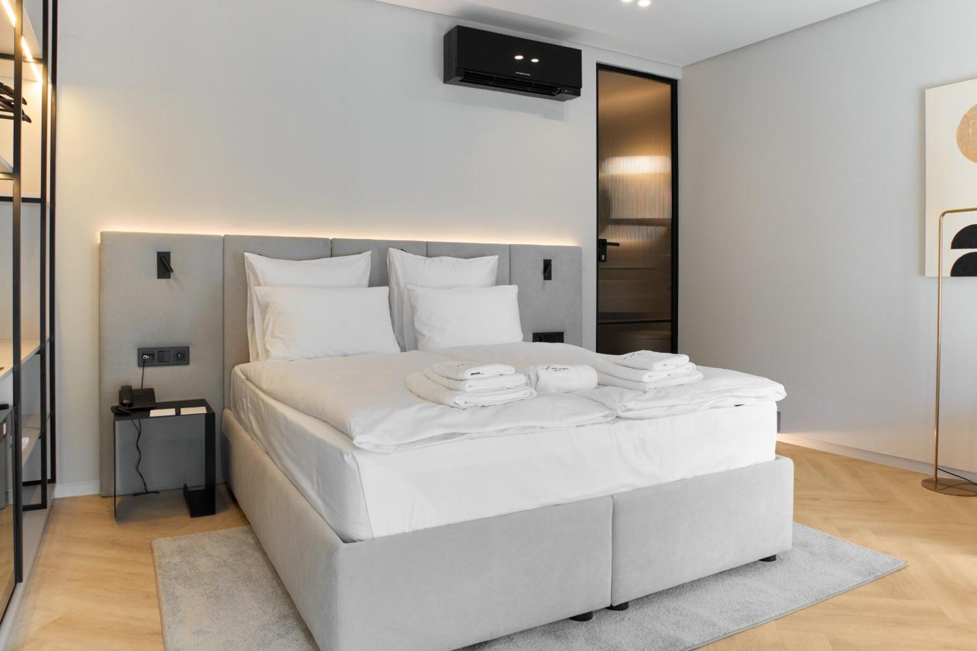 Hotel Laudon Ujgorod Oda fotoğraf