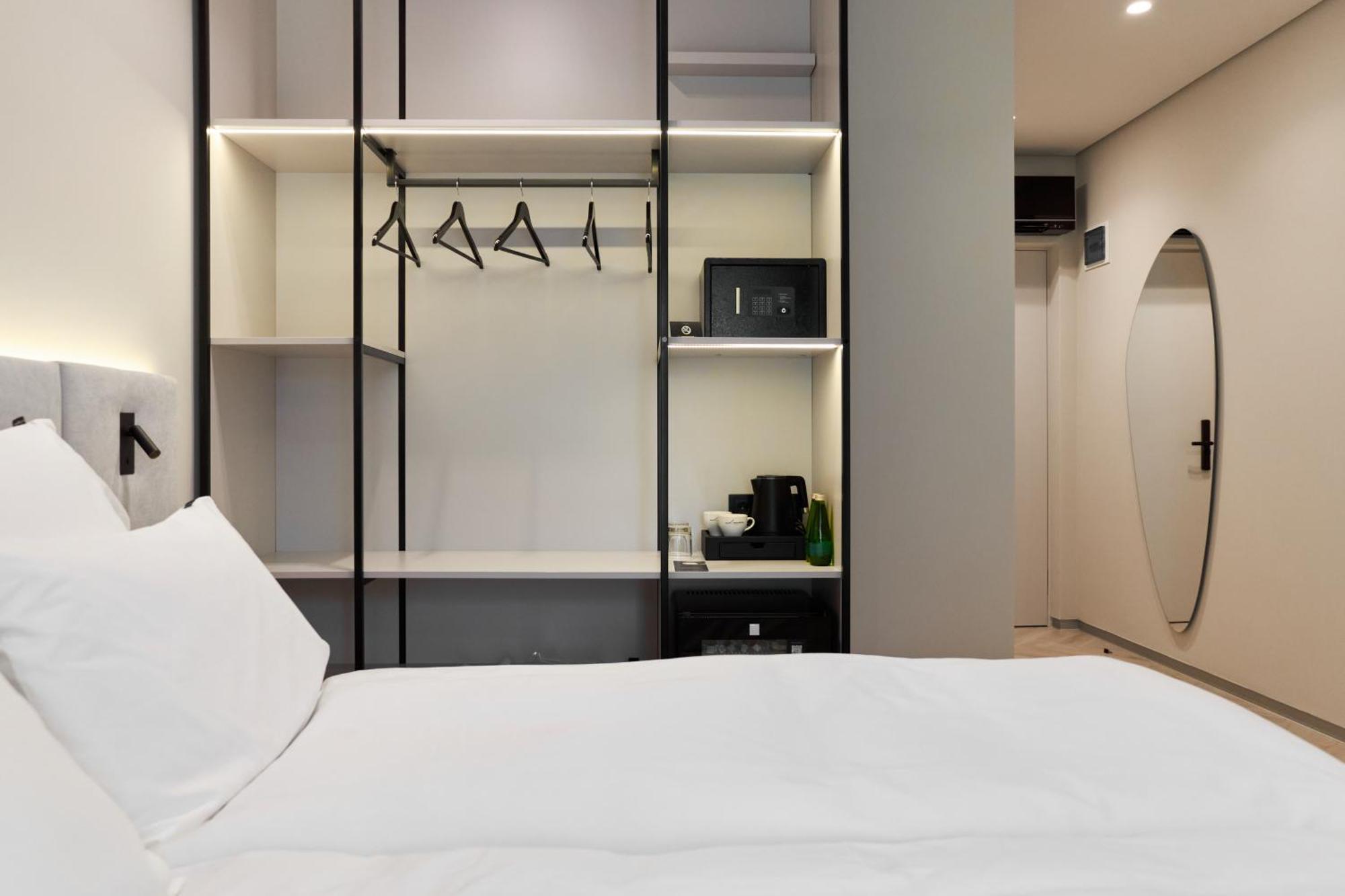 Hotel Laudon Ujgorod Oda fotoğraf