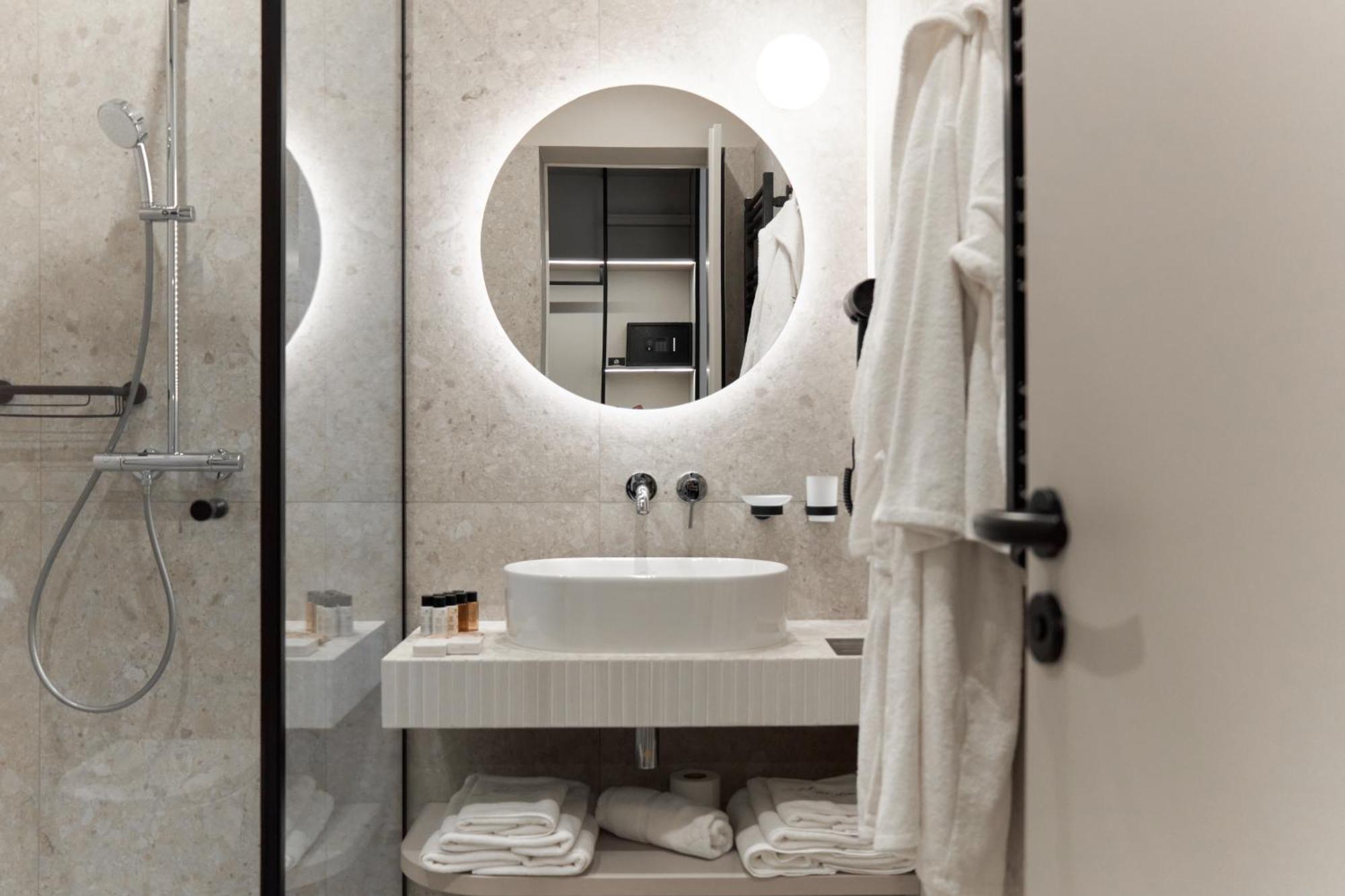 Hotel Laudon Ujgorod Oda fotoğraf